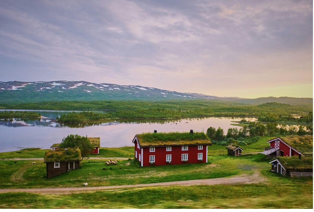 Rote Holzhäuser in Dalarna – Falu Rödfärg